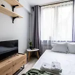 Close-Central Warsaw Apartment - Great Location - Cozy Studio Apartment - Ogrodowa#2